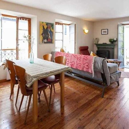 Sunny 1-Bed Apartment In Lovely Mountain Village La Brigue Buitenkant foto